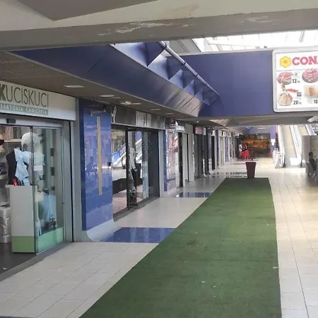 2 Metro A Free Parking Lejlighed