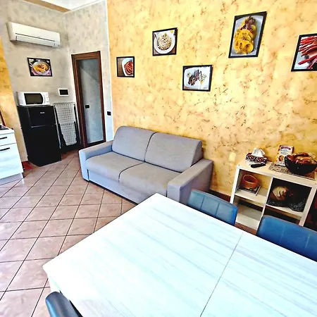 2 Metro A Free Parking *