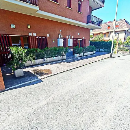 2 Metro A Free Parking Rom